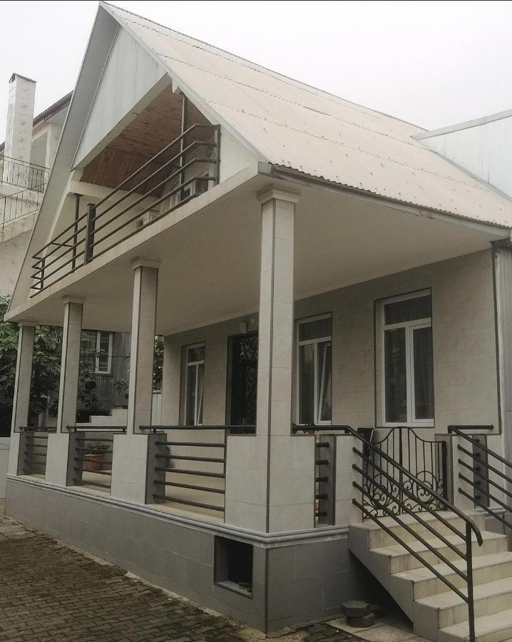 David Dali House Hotel Batumi Bagian luar foto